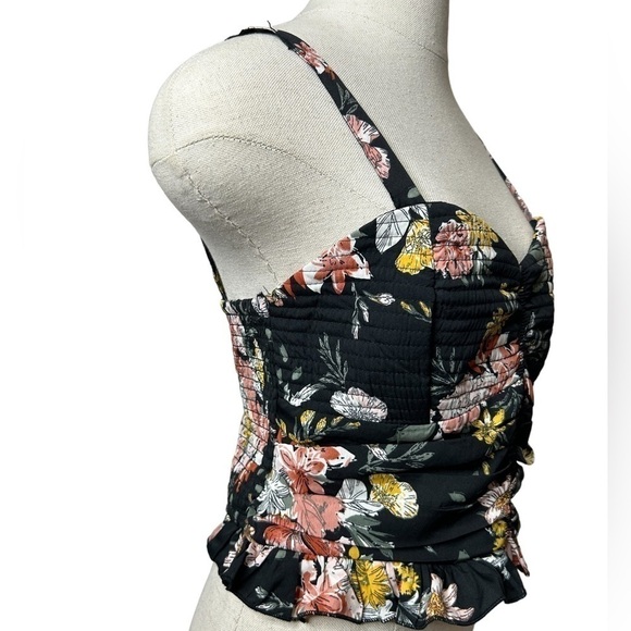 Band of Gypsies Collective Black Floral Cami Smocked Crop Top Size Large - Picture 10 of 14